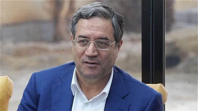 در مسیر احیای دریاچه ارومیه عقبنشینی نمیکنیم